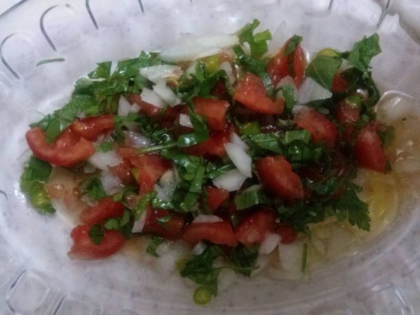 Nar Ekşili Çoban Salata